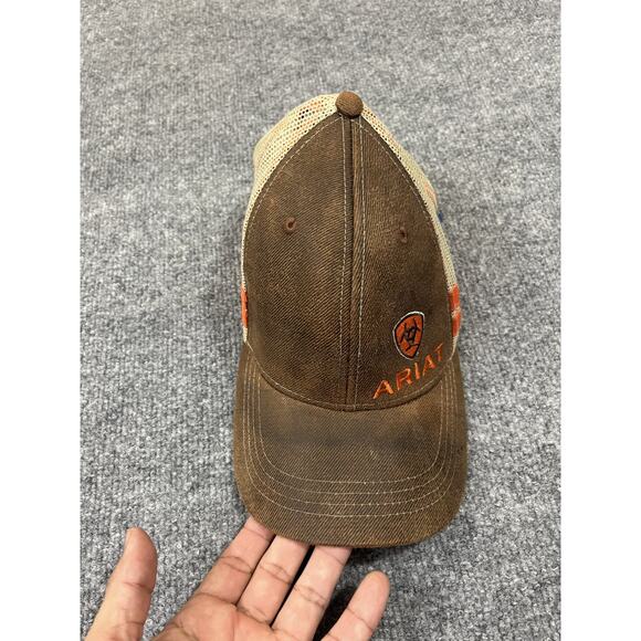 Ariat Snapback Trucker Hat One Size Adjustable Embroidered Mesh Back Y2K Work - Picture 2 of 9
